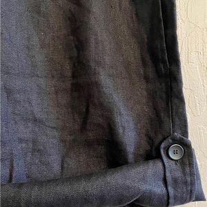 Eileen Fisher 100% organic linen black shorts.